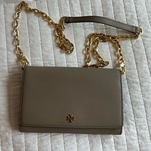 Tory Burch Cross Body Chain Wallet